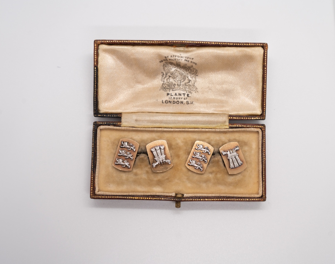 THE GENTLEMAN Stile e gioielli al maschile